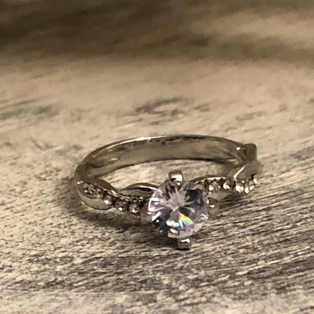 Classic Silver-Tone Solitaire Ring with Clear Center Stone